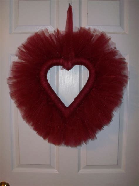 Red Valentines Tulle Wreath Tulle Wreath Wreath Crafts Pretty Wreath