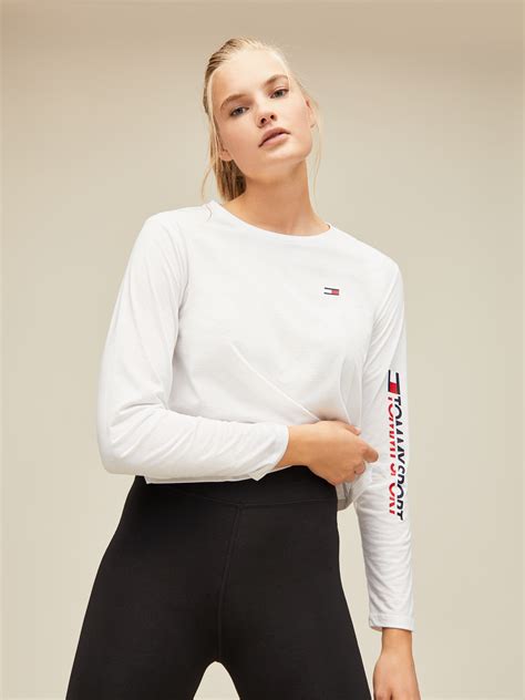 long-sleeve-cropped-t-shirt-t-shirts-tommy-hilfiger