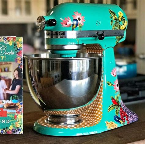 Purchase these mixer kitchen appliance from leading vendors with top quality. PIONEER WOMAN MERCANTILE STORE (With images) | Pioneer ...