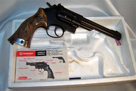 Vintage Crosman 38t 177 C02 Pellet Revolver In Box