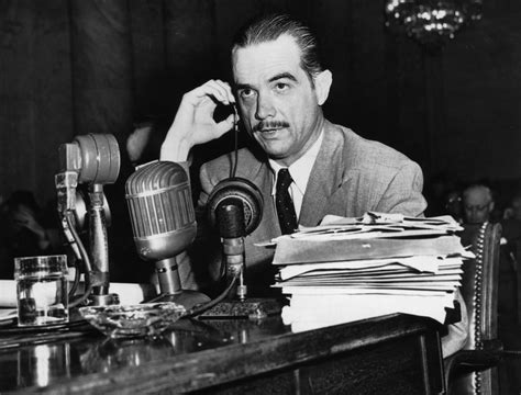 Howard Hughes The Enigmatic Movie Maker And Airline Pioneer Netflix Dvd Blog