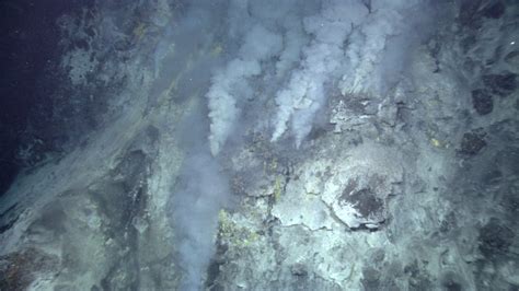 Scientists Research Deep Sea Hydrothermal Vents Find Carbon Removing