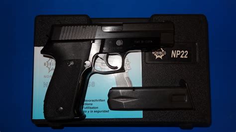 Pistole Norinco Modnp22226 Im Kaliber 9mm Para Inkl Zubehör ähnlich