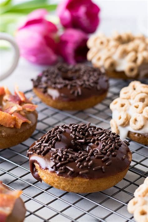 This baked donut recipe makes fluffy cake donuts and is incredibly easy to mix together. Easy Baked Donuts Three Ways - Baking Mischief