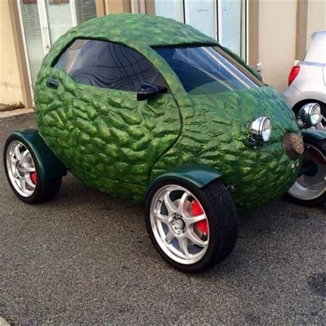 Random Pictures Of The Day 50 Pics Car Humor Weird Cars Tiny Cars