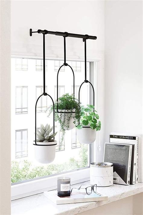 These tiny planters are very cute and also very fun to make. 17 Indoor Herb Garden Ideas 2021 - Kitchen Herb Planters ...