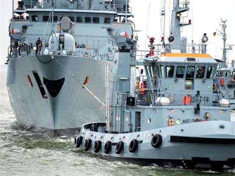 Weiter unten kannst du dir die aktuelle aussicht aller schiffe von der bugkamera ansehen. Fregatte «Brandenburg» zurück im Heimathafen Wilhelmshaven ...