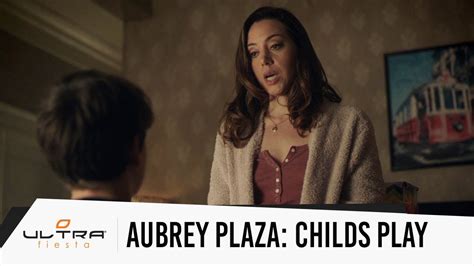 Aubrey Plaza Talks About Chucky Doll Lighting Up In Flames In The