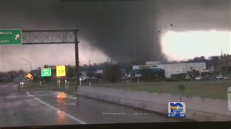 Local Storm Chaser Records Ef 4 Tornado Youtube