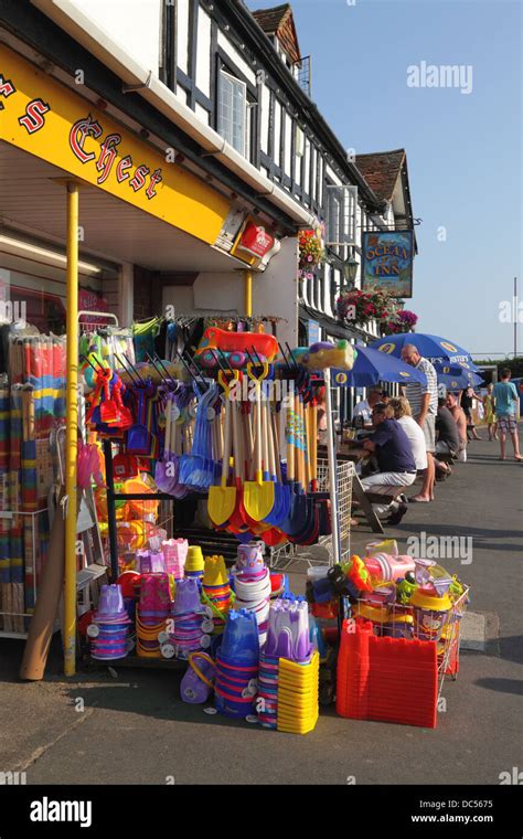 Seaside Beach Shop And The Ocean Inn Dymchurch Kent Uk Stock Photo Alamy