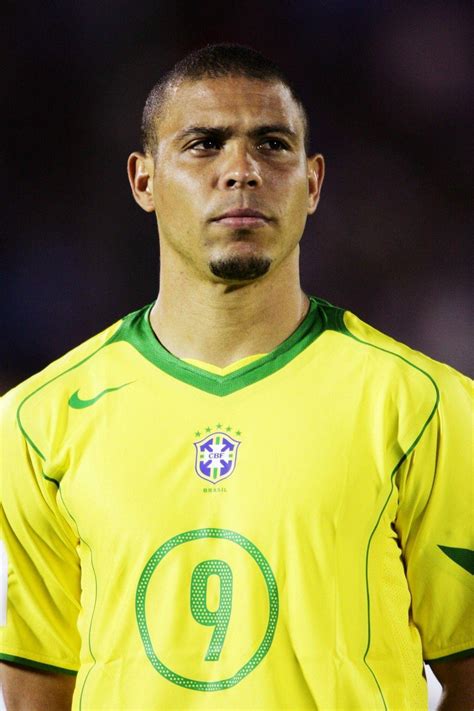 Ronaldo brazil wallpaper also greatttttttttt he s retiring. Ronaldo Brazil Wallpapers - Wallpaper Cave