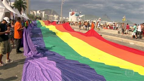 Orla De Copacabana Recebe Parada Gay Bom Dia Rio G
