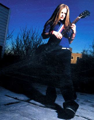 Avril lavigne's music has ventured into places far and wide since her meteoric debut in 2002. Let Go Album Shoot 2002 - Avril Lavigne Photo (32250626 ...