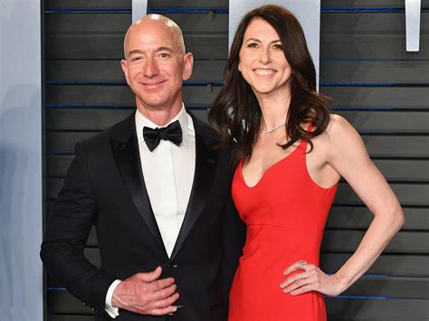 Amazon founder jeff bezos and his wife of 25 years, mackenzie s. Amazon CEO Jeff Bezos and his wife, MacKenzie, announce ...