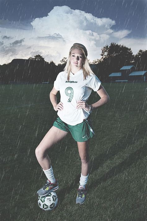 soccer senior portraits