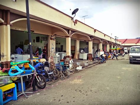 Pasar karat batu pahat oktober 2017. Pasar Karat Rengit Johor