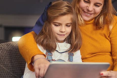 Harto De Leer Las Mismas Historias Aburridas Y Aburridas A Sus Hijos