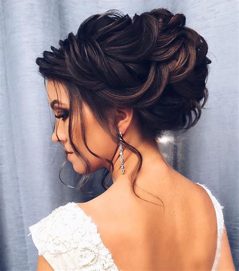 Stunning Hairstyles To Complement Your Wedding Dress Neckline