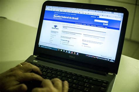 A restituição de ir é uma vez que já tenha sido feita a escolha do modelo e entregue a declaração, como consultar se tenho direito à restituição de imposto de renda? Receita abre consulta a restituição do Imposto de Renda de ...