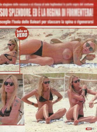 Federica Pellegrini Foto Sexy In Vasca Per I 30 Anni Justine