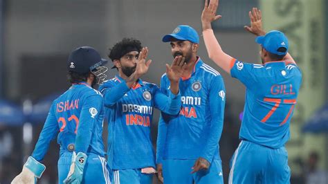 Ind Vs Aus 2nd Odi India Take Unassailable Series Lead With 99 Run Win