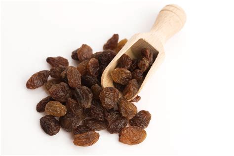Raisins Facts Health Benefits And Nutritional Value