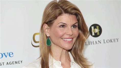 Llege Coaches Lori Loughlin Fired Amid College Admissions Scam Fox