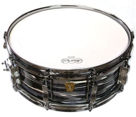 Ludwig 14 X 5 Classic Maple Snare Drum In Black Oyster Pearl Drum Shop