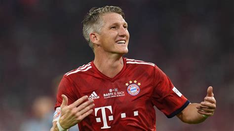 He and thomas muller became two of the leaders of the german national team. Bastian Schweinsteiger Bio, Age, Height, Family, Wife, Net Worth, Facts - Super Stars Bio