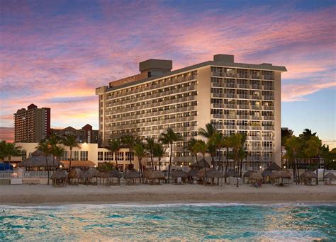 Newport Beachside Hotel And Resort Sunny Isles Beach Floride