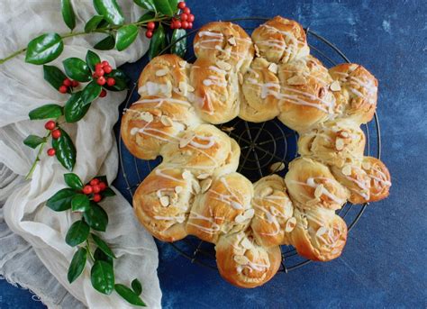 For more details and updated information, please visit krisinformation.se, official emergency information from swedish authorities. Sweedish Christmas Dessert - Rosette Cookie Wikipedia : It's usually served with some.