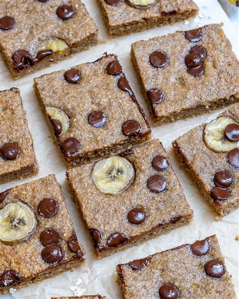 How to cut cookie bars. Make these Oatmeal Chocolate Chip Banana Bars for a Clean ...