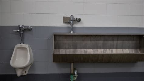 Ims Urinal Troughs Local Company Provides New Troughs For Indy 500