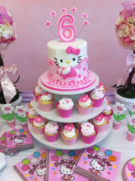 Hello Kitty Cakecupcakes Hello Kitty Cupcakes Hello Kitty Cake