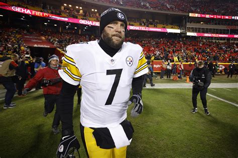 Roethlisberger Retires At 39 Time To Hang Up My Cleats Ap News