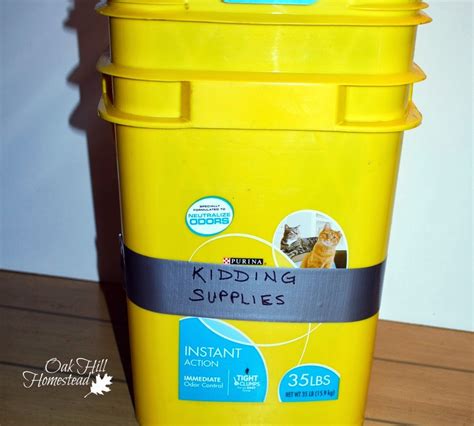 20 Ways To Re Purpose Cat Litter Buckets Oak Hill Homestead