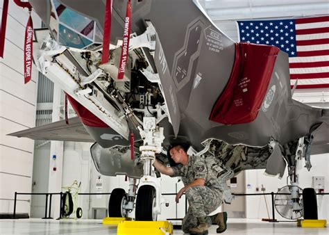 F 35 Maintainer Part Of Aviation History Eglin Air Force Base