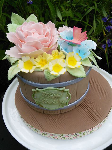 Description send a floral surprise with the classic flower birthday cake. Flower planter birthday cake | Cakes for women, Birthday ...