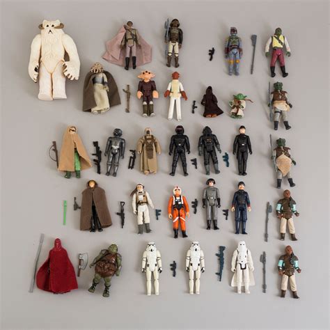 A Set Of 58 3 Star Wars Action Figures Kenner 1970s 80s Bukowskis