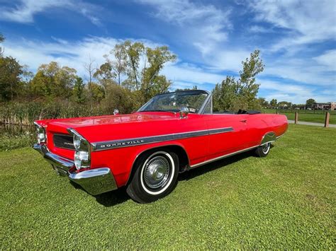 1963 Pontiac Bonneville Premier Auction