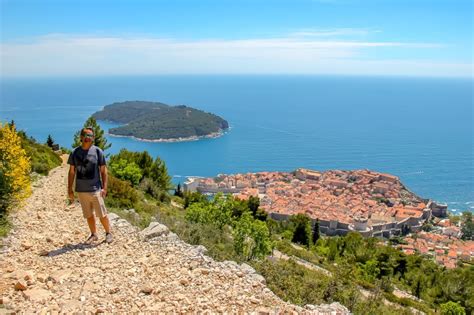 4 ways to get to mount srd dubrovnik cable car hike bus tour jetsetting fools