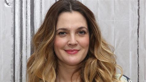 Drew barrymore is on board to direct an adaptation of liz tuccillo's novel titled how to be single, and we finally have some details about this romantic comedy to share with you. Drew Barrymore Says She Doesn't Need A Relationship: 'My ...