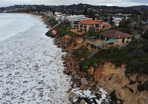 Beach Erosion Satellites Reveal How Climate Cycles Impact Coastlines
