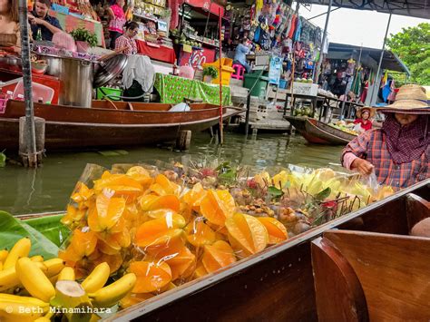 Damnoen Saduak Floating Market The Biggest Floating Market In Bangkok