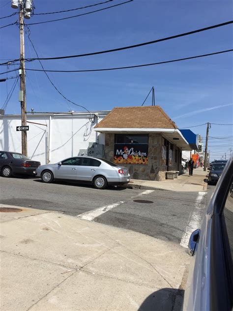 The show's fictional setting of quahog, rhode island is situated near new bedford. Mister Chicken - American (New) - 652 Bedford St, Fall ...