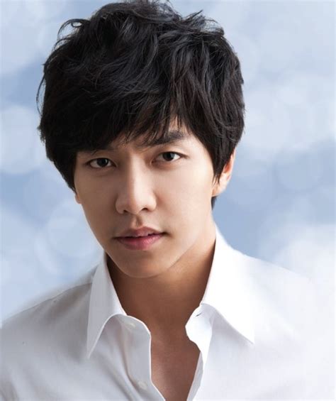 His birthday, what he did before fame, his family life, fun trivia facts, popularity rankings, and more. Lee Seung Gi confirma alistamiento militar para febrero ...