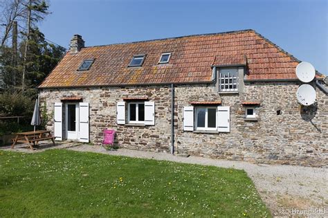 Old farm house & cottage, close to vire, normandy. 2 bed Cottage in Denneville - 7473893 - La Bergerie ...