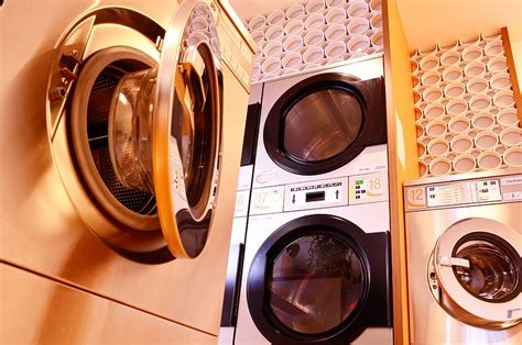 Washing Machine Dryer Launderette Drum Roll Laundry Service