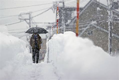 17 Reported Dead Over 10 Days As Heavy Snowfall Hits Japan Hard Daily