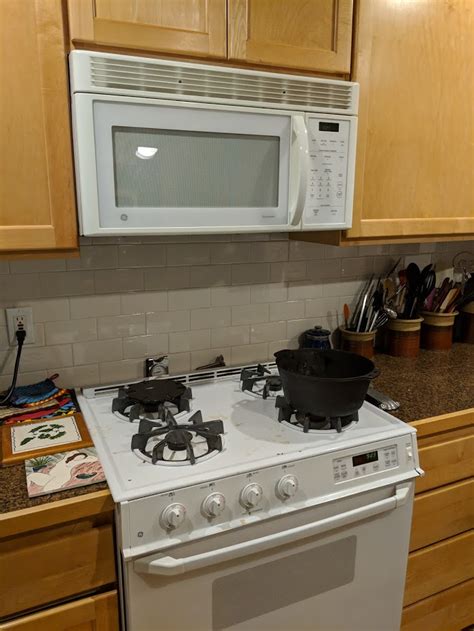 Does this microwave have to be vented? kitchens - Can I replace a microwave with a range hood ...